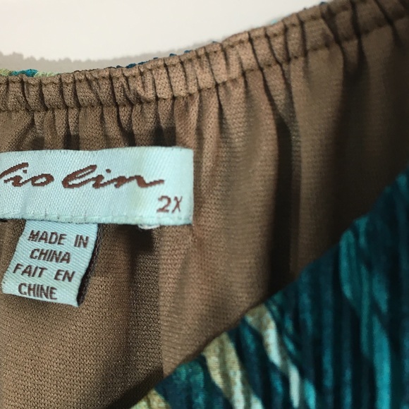 VIOLIN Woman’s Accordion Pleated Pullover Blouse 2X - Picture 7 of 16